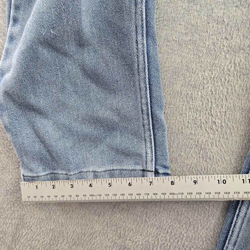 VINTAGE Levi's For Men Jeans 36X32 Light Blue Denim Black Gold Tab‎ 25